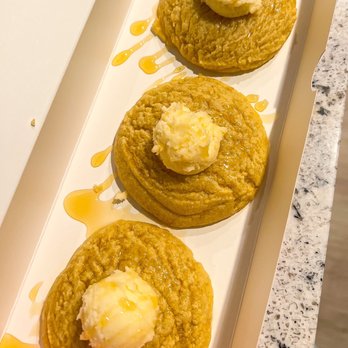 Crumbl - Apple Valley - Bakeries Near Me - Apple Valley, Minnesota
