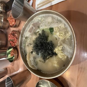 LEE GA - 16.Sagol Dduk Mandu Guk / 사골 떡만두국 - Korean Near Me - Los Angeles, California LEE GA - 16.Sagol Dduk Mandu Guk / 사골 떡만두국 - Korean Near Me - Los Angeles, California