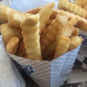 Fosters Freeze - Crinkle cuts.....my favorite - Ice Cream & Frozen Yogurt Near Me - Selma, California