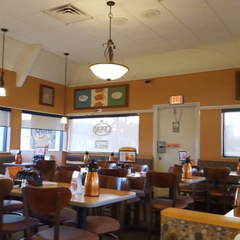IHOP - before it gets busy - Breakfast & Brunch Near Me - COCOA BEACH, Florida