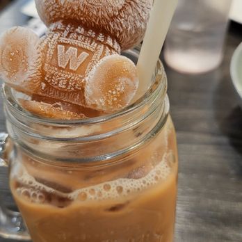 Yi Xin Cafe - Milk tea with bear - Hong Kong Style Cafe Near Me - Honolulu, Hawaii