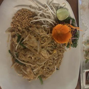 Dancing Crab Thai East Liberty - Chicken Pad Thai - Thai Near Me - Pittsburgh, Pennsylvania Dancing Crab Thai East Liberty - Chicken Pad Thai - Thai Near Me - Pittsburgh, Pennsylvania