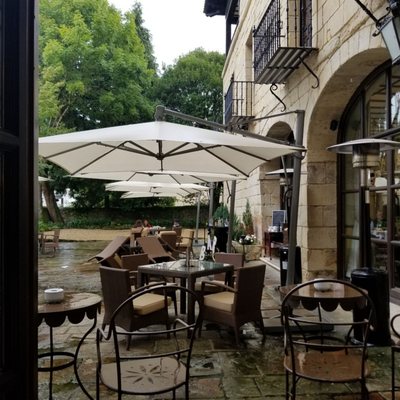 Parador de Santillana Gil Blas by null