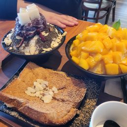 Black Sesame bingsoo, Mango bingsoo & Injeolmi toast Black Sesame bingsoo, Mango bingsoo & Injeolmi toast