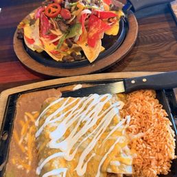 Knights nachos and enchiladas (2 shrimp and 1 chicken) Knights nachos and enchiladas (2 shrimp and 1 chicken)
