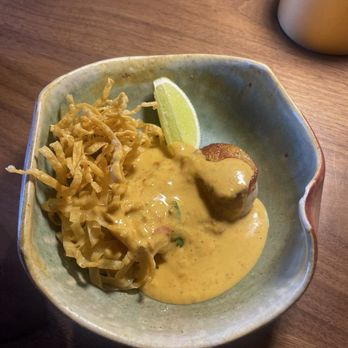 Hed 11 - Thai Near Me - San Francisco, California