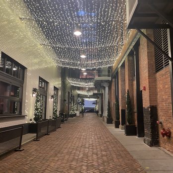 The Brakeman - Beer Bar Near Me - Detroit, Michigan