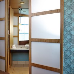 Tulyp, Tapestry Collection by Hilton