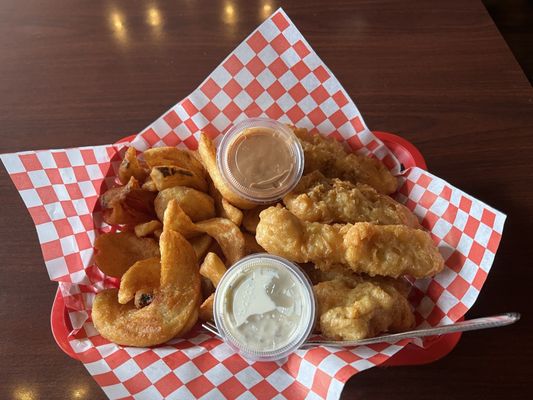 Captain’s Choice Cajun Seafood by null