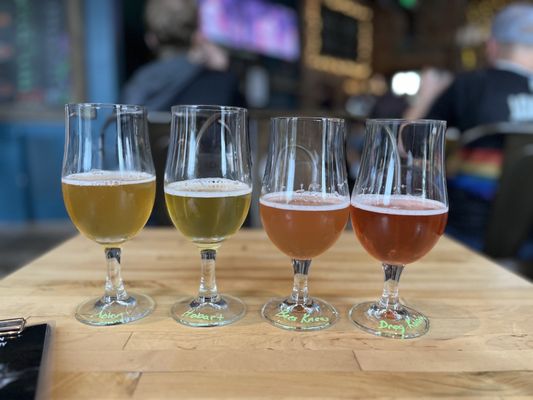 Briar Common Brewery + Eatery by null