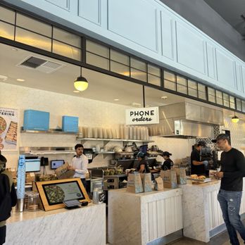 Mendocino Farms - register - Sandwiches Near Me - San Mateo, California