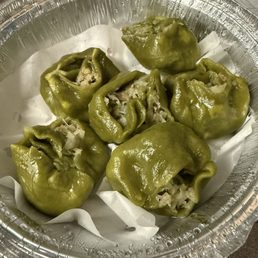 Steamed Spinach Dumplings