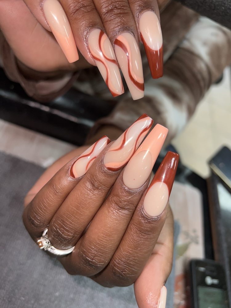 HONEY NAILS Updated June 2024 10 Photos & 15 Reviews 4644 E