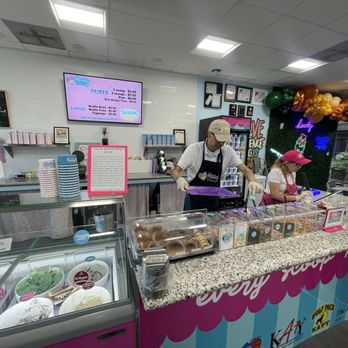 Howdy Homemade Ice Cream Katy - Ice Cream & Frozen Yogurt Near Me - Katy, Texas