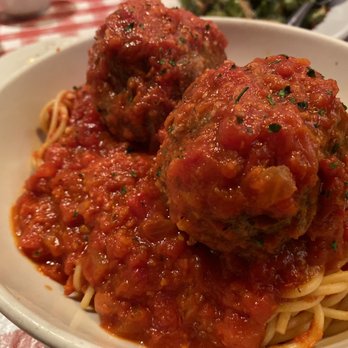 Buca di Beppo Italian Restaurant - So much food! Spaghetti with Meatballs - Italian Near Me - Brea, California Buca di Beppo Italian Restaurant - So much food! Spaghetti with Meatballs - Italian Near Me - Brea, California