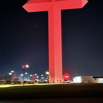 The Cross At The Crossroads - Cross, lit red on Good Friday - Landmarks & Historical Buildings Near Me - Effingham, Illinois The Cross At The Crossroads - Cross, lit red on Good Friday - Landmarks & Historical Buildings Near Me - Effingham, Illinois