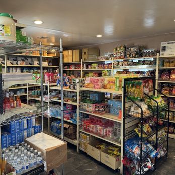Le Saigon - Sandwiches Near Me - Modesto, California