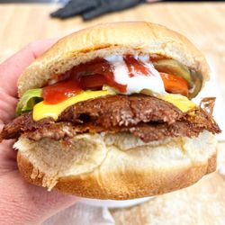 Carl's Drive In - Double Cheeseburger