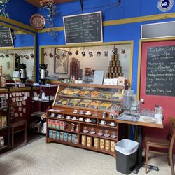 Ashuri Baklava & Cafe