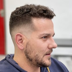 Barberia Fernando Navarro