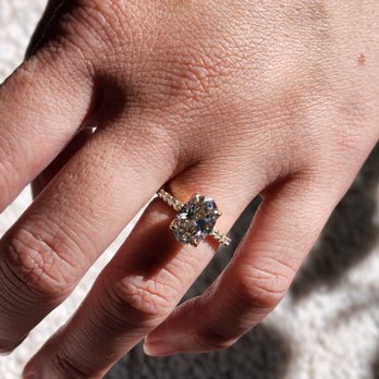 Or Diamond - different lighting, my 'grey' diamond is such a stunner! can definitely see the grey next to the whiter pave stones - Jewelry Near Me - San Jose, California Or Diamond - different lighting, my 'grey' diamond is such a stunner! can definitely see the grey next to the whiter pave stones - Jewelry Near Me - San Jose, California