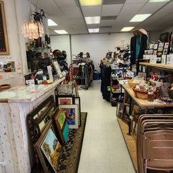 Nifty Thrifty Thrift Shop