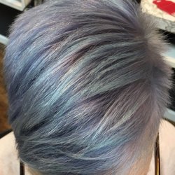 Mr Chris' hair Designs