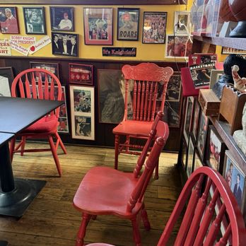 Hoosier Thai - More photos! - Thai Near Me - Nashville, Indiana Hoosier Thai - More photos! - Thai Near Me - Nashville, Indiana