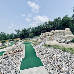 Walnut Hill Minature Golf Inc