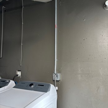 Hot Wires Electric - Clean work. - Electricians Near Me Hot Wires Electric - Clean work. - Electricians Near Me