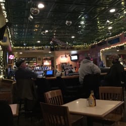 Courthouse Pub - Inside the bar area.