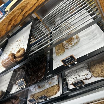Long's Bakery - Great selections - Donuts Near Me - Indianapolis, Indiana Long's Bakery - Great selections - Donuts Near Me - Indianapolis, Indiana
