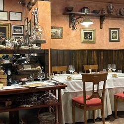 Serrano - The decoration