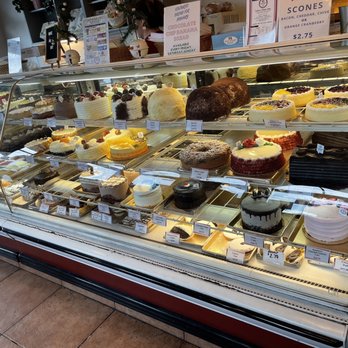 La Bon Bake Shoppes - a display of cakes and pastries - Bakeries Near Me - Woodbridge, New Jersey