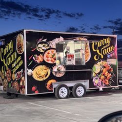 Chevron Deli - Chevron has updated to a shell and is very clean, with a Cinnabon Carvel inside. I came last night and saw this food truck.