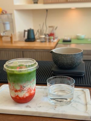 Taz Matcha & Bar by null