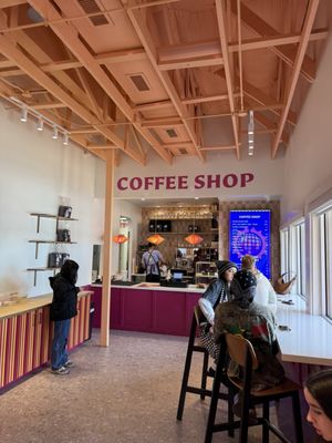 Day Maker Half Day Cafe by null