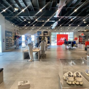 New Balance - Shoe Stores Near Me - Pasadena, California