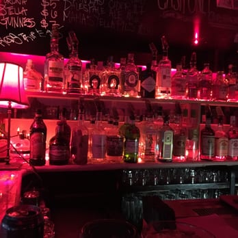 Big Bar - many bottles of alcohol on the bar - Bars Near Me - New York, New York