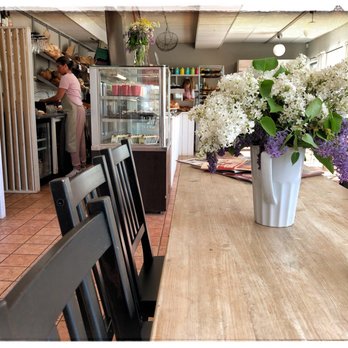 Dalarö Bageri - Bakeries Near Me - Dalarö, Alberta
