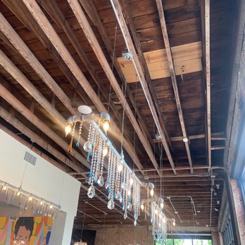 Bramble - 3 Sirens Restaurant Group - Restaurant ambiance - Breakfast & Brunch Near Me - Tulsa, Oklahoma