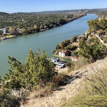 Covert Park At Mount Bonnell - Hiking Near Me - Austin, Texas