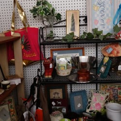 The Speckled Hen Antique Mall & Flea Market