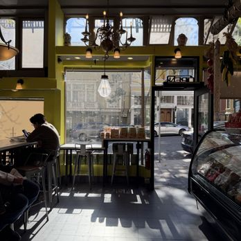 Limoncello - Inside - Sandwiches Near Me - San Francisco, California