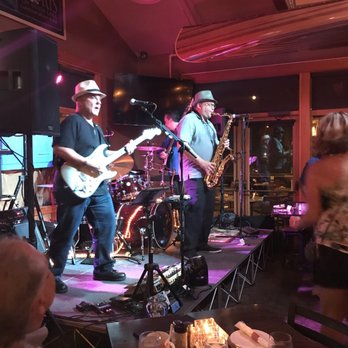 Emory's On Silver Lake - Live music on Friday night was great. - Steakhouses Near Me - Everett, Washington