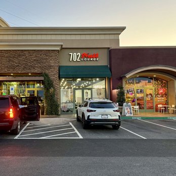 702 Nail Lounge - Nail Salons Near Me - Henderson, Nevada