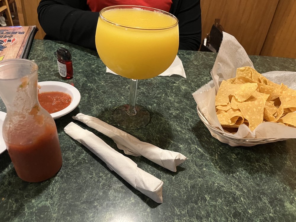 Dos Primos Mexican Restaurant