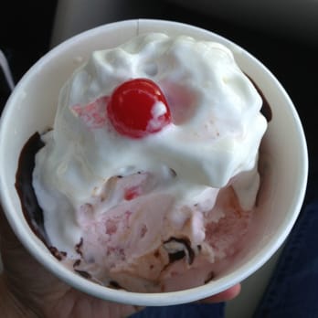 Baskin-Robbins - Banana Royale :) - Desserts Near Me - Los Angeles, California Baskin-Robbins - Banana Royale :) - Desserts Near Me - Los Angeles, California