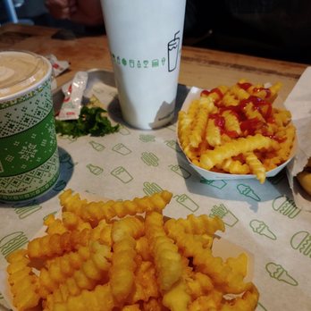Shake Shack Inner Harbor - Burgers Near Me - Baltimore, Maryland Shake Shack Inner Harbor - Burgers Near Me - Baltimore, Maryland