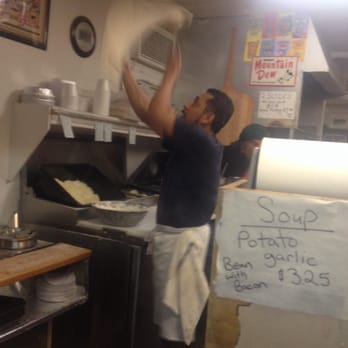 Mr D's Pizza - Tony, the man tossing the pizza, is absolutely amazing! He's a great guy, very friendly and nice. I love him!! - Pizza Near Me - Plantation, Florida Mr D's Pizza - Tony, the man tossing the pizza, is absolutely amazing! He's a great guy, very friendly and nice. I love him!! - Pizza Near Me - Plantation, Florida